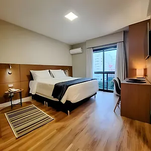 Multihouse - Interative Jardins Moderno Apartamento